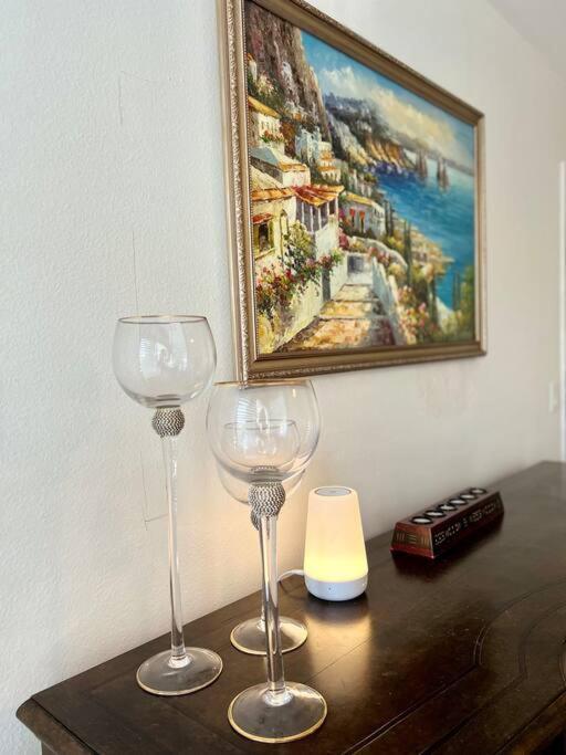 Elegant Hollywood Retreat - Spacious 2Br 2Ba Condo With Resort-Style Amenities Los Ángeles Exterior foto