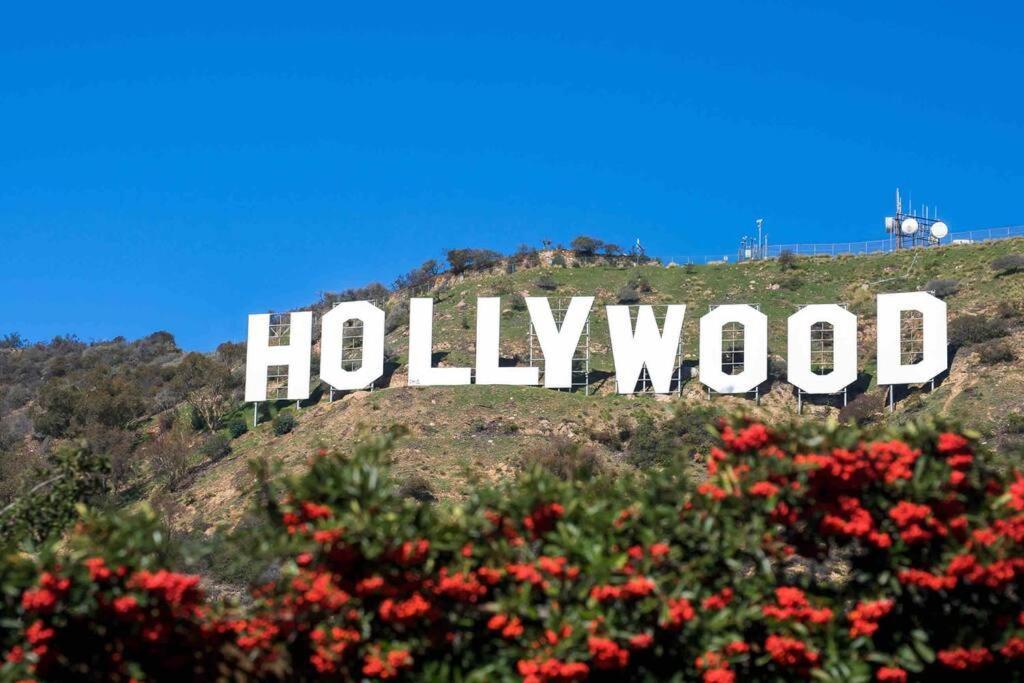 Elegant Hollywood Retreat - Spacious 2Br 2Ba Condo With Resort-Style Amenities Los Ángeles Exterior foto
