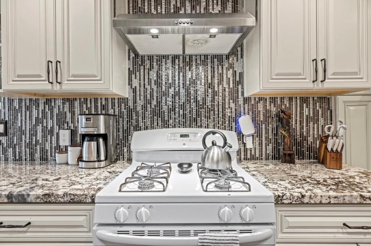 Elegant Hollywood Retreat - Spacious 2Br 2Ba Condo With Resort-Style Amenities Los Ángeles Exterior foto