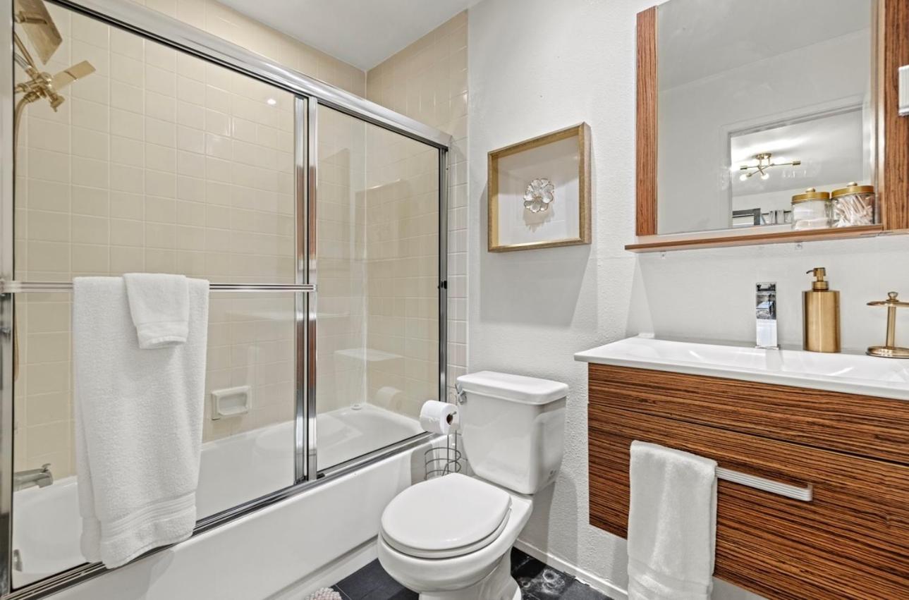Elegant Hollywood Retreat - Spacious 2Br 2Ba Condo With Resort-Style Amenities Los Ángeles Exterior foto