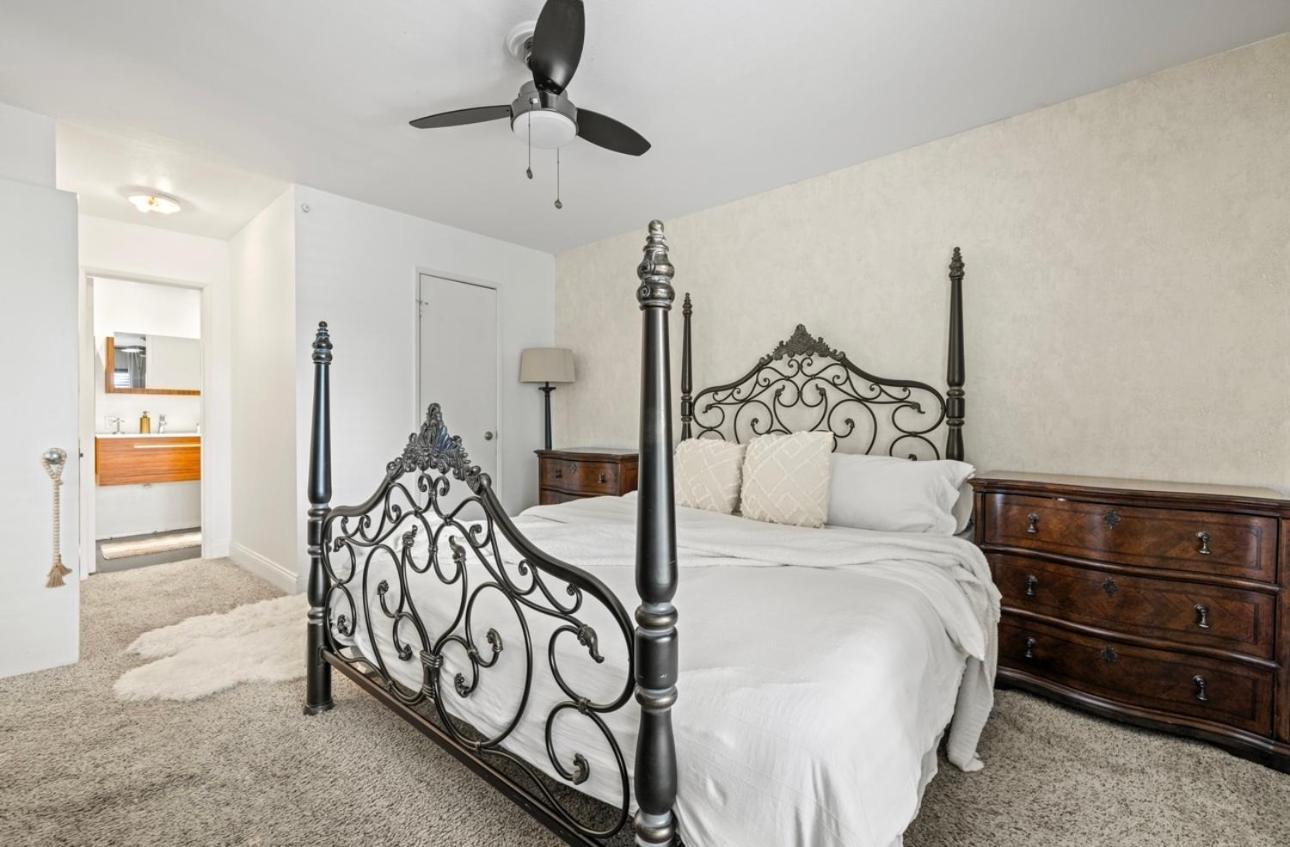 Elegant Hollywood Retreat - Spacious 2Br 2Ba Condo With Resort-Style Amenities Los Ángeles Exterior foto